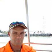  Dunakeszi,  , 44