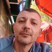  Ramat HaSharon,  Robert, 42