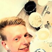  ,   Kevin, 26 ,   ,   
