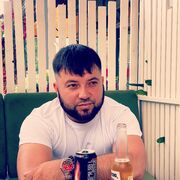  ,  Misha, 32