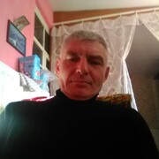  ,  Victor, 52