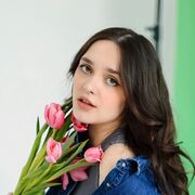  , 