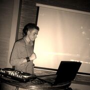  ,   Petr, 37 ,   ,   , c 