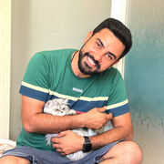  ,   Zubeyr, 32 ,   ,   