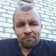  ,  Wasilij, 44