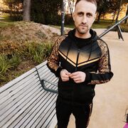  ,  Misha, 29