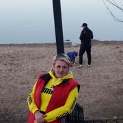  ,   Julia, 57 ,     , 