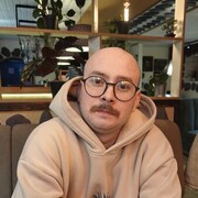  ,  Eduard, 25