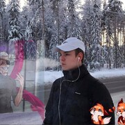   ,  Nikita, 23