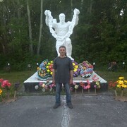  ,   Alek, 46 ,   ,   
