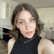  ,   Linda, 33 ,   ,   