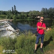  ,  Anton, 36