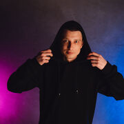  ,   Artem, 32 ,   ,   