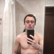  ,   Mishka, 32 ,   