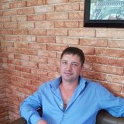  ,   Leon, 48 ,   