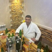  ,   Artur, 34 ,   ,   