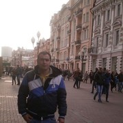  ,  Vadim, 33
