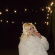  ,   Dasha, 20 ,   ,   , c 