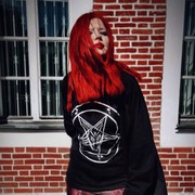  ,   Kate, 31 ,  