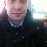  ,  Viktor, 33