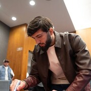  ,  Ama, 19