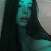  ,  Ksenia, 19