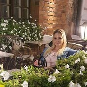  ,  Olia, 37