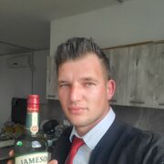 ,   Anatolii, 30 ,   ,   , c , 