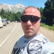 ,  LAVR, 33
