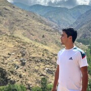  ,  Bekzod, 23