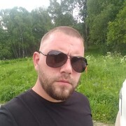  ,   Ilya, 32 ,   ,   
