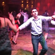  ,   Armen, 33 ,   ,   , c 