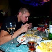  ,   Pavel, 32 ,   ,   , c 