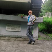  ,  Roman, 40