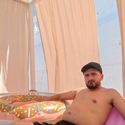  ,   Tiko, 29 ,   ,   