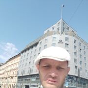  ,  Nicolai, 39