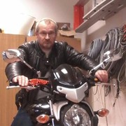  ,   Damian, 52 ,   ,   , c 