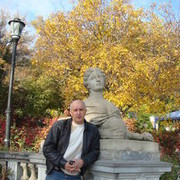  ,   Viktor, 59 ,  