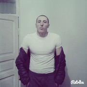  ,  nugzari, 33