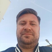  ,  Keloou, 43