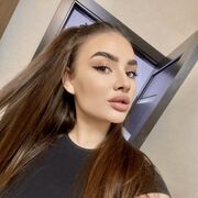  Naila,  Svetlana, 25