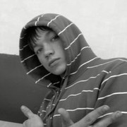  ,  Dima, 33