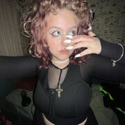  -,   Mila, 22 ,   ,   