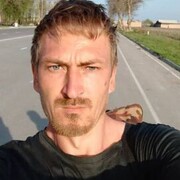  ,   Artem, 32 ,   ,   