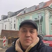  ,  Valeriy, 49