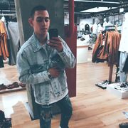  ,   Alex, 27 ,   ,   