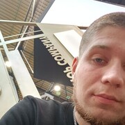  ,  Ruslan, 24