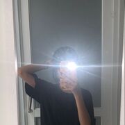  , 