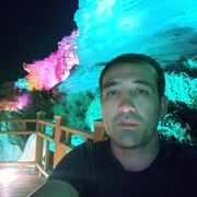  ,  Nodirbek, 32
