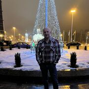  ,   Vladimir, 42 ,   ,   